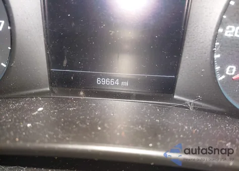 2019 Chevrolet Equinox Ls z USA, uszkodzony, nr VIN 3GNAXHEV7KL106350